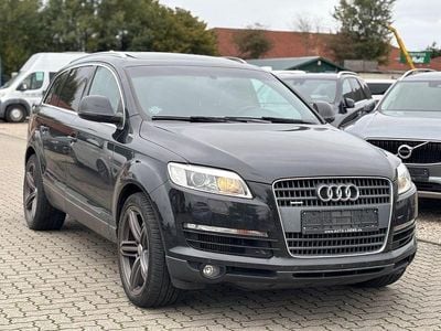 Schwarz Gebraucht 2007 Audi Q7 S-line plus SUV | 8.990 € (Etwas zu teuer)