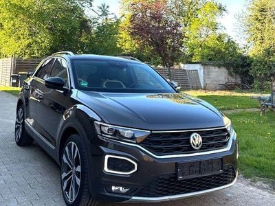 Second-hand VW T-Roc Sportline 190 CP (139 kW) 2018 Negru SUV