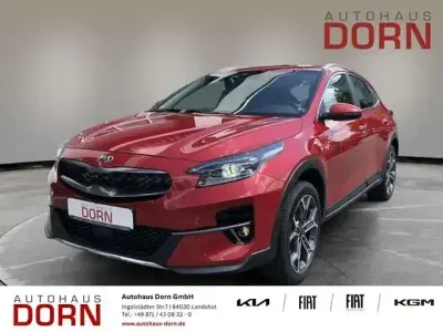 Gebraucht Kia XCeed Spirit 141 PS (103 kW) 2021 Rot SUV