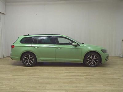 Usata VW Passat Business 240 CV (176 kW) 2021 Argento Berlina