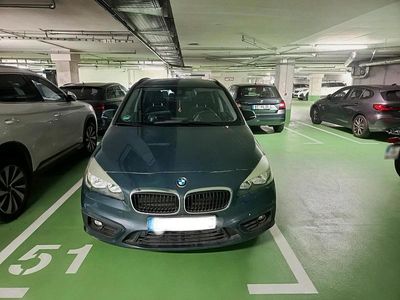 Gebraucht BMW 216 Advantage 115 PS (84 kW) 2017 Blau Kombi