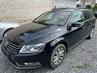 Second-hand VW Passat Comfortline 150 CP (110 kW) 2013 Negru Break