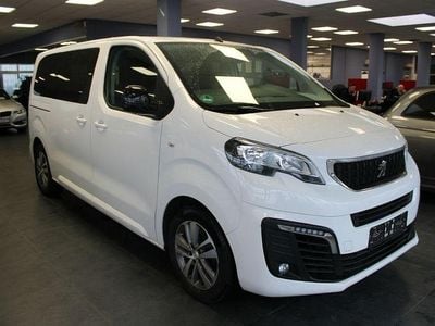 Peugeot Traveller