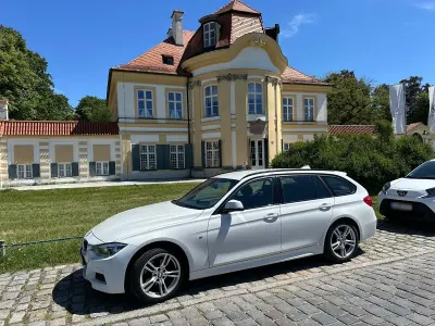 Gebraucht BMW 320 M Sport 190 PS (139 kW) 2019 Weiß Kombi