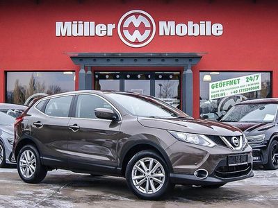 Bronze metallic Gebraucht 2015 Nissan Qashqai Acenta SUV | 14.900 € (Etwas zu teuer)