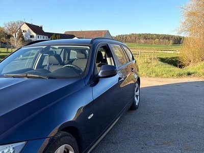 Gebraucht BMW 320 Efficient Dynamics 184 PS (135 kW) 2012 Blau Kombi