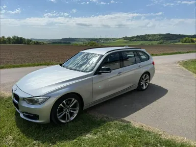Gebraucht BMW 325 Sport Line 218 PS (160 kW) 2013 Silber Kombi