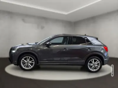 Gebraucht Audi Q2 S-Line 190 PS (139 kW) 2025 Grau metallic SUV