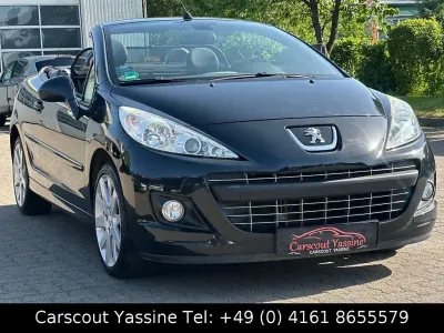 Gebraucht Peugeot 207 CC Active 120 PS (88 kW) 2014 Schwarz Cabrio