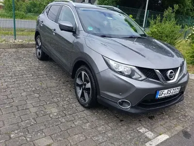 Gebraucht Nissan Qashqai N-Connecta 131 PS (96 kW) 2016 SUV