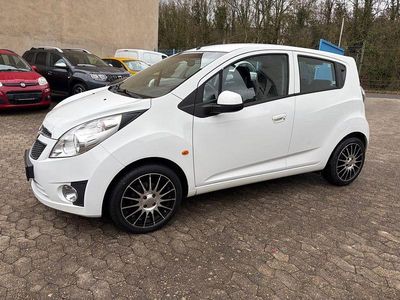 Weiß Gebraucht 2011 Chevrolet Spark LS Kleinwagen | 3.900 € (Etwas zu teuer)