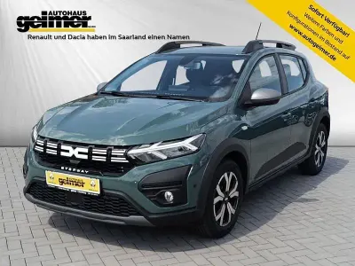 Usata Dacia Sandero Expression 110 CV (80 kW) 2023 Verde Berlina