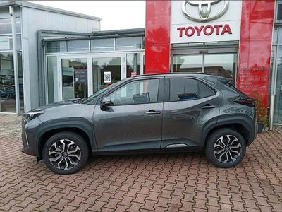 Gebraucht Toyota Yaris Cross 116 PS (85 kW) 2025 Grau SUV