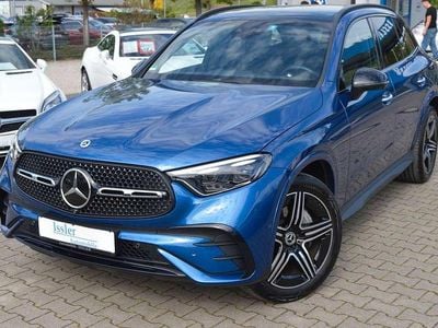 Second-hand Mercedes GLC300 AMG 258 CP (189 kW) 2023 Albastru SUV