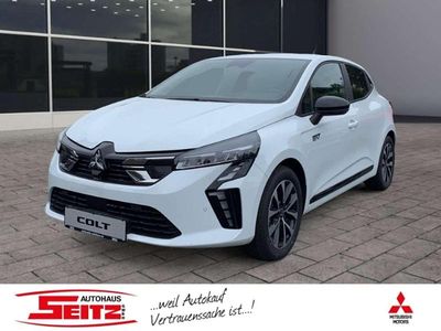 Antarktisweiss (s) Gebraucht 2024 Mitsubishi Colt Plus Limousine | 21.580 €