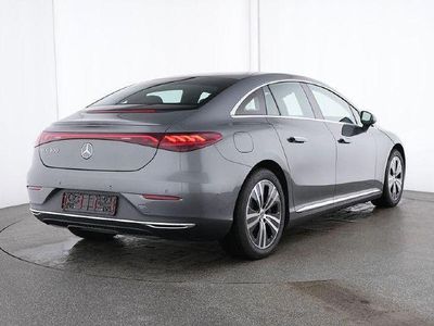 Mercedes EQE300