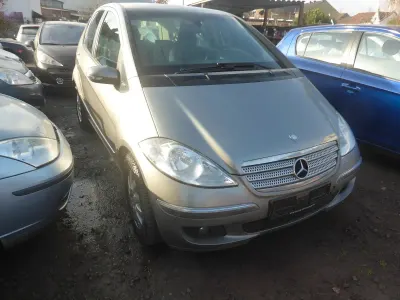 Używany Mercedes A160 100 KM (73 kW) 2007 Brązowy Sedan/Limuzyna