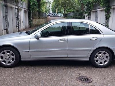 Mercedes C180