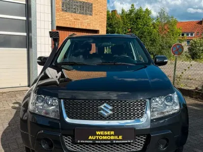 Gebraucht Suzuki Grand Vitara 129 PS (94 kW) 2010 Schwarz SUV
