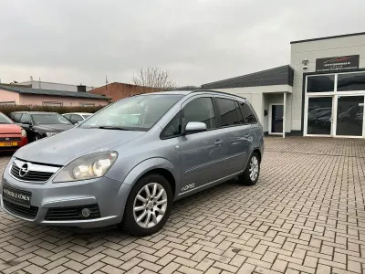 Brugt Opel Zafira Edition 140 HK (102 kW) 2007 Sølv MPV