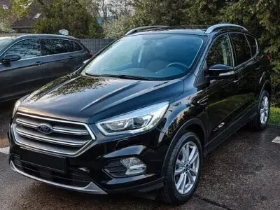 Gebraucht Ford Kuga Titanium 150 PS (110 kW) 2018 Schwarz SUV