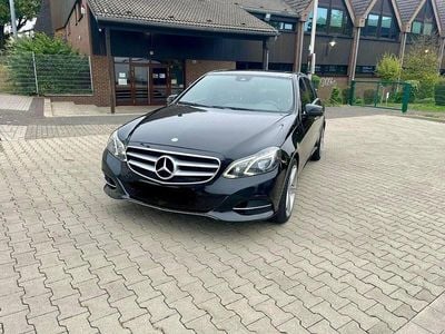 Mercedes E200