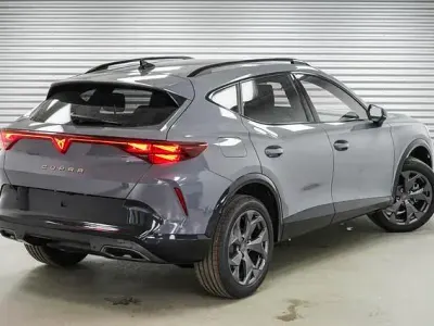 Neu Cupra Formentor 150 PS (110 kW) 2026 Graphene grau metallic (r6) graphene grau metallic (r6) SUV