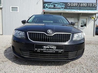 Second-hand Skoda Octavia Active 105 CP (77 kW) 2015 Negru Hatchback