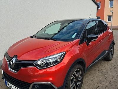 Usata Renault Captur XMOD 118 CV (86 kW) 2017 Rosso SUV
