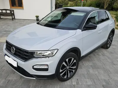 Second-hand VW T-Roc United 116 CP (85 kW) 2020 Alb SUV