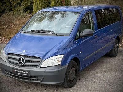 Usado Mercedes Vito 136 HP (100 kW) 2014 Azul Van