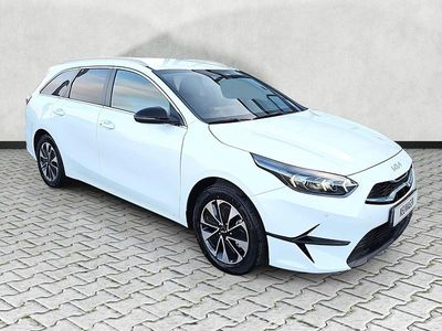 Carraraweiß Neu 2025 Kia Ceed Sportswagon Kombi | 21.890 €