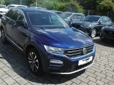 Gebraucht VW T-Roc IQ Drive 150 PS (110 kW) 2020 Blau SUV