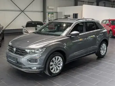 Usata VW T-Roc Sport 150 CV (110 kW) 2022 Grigio SUV