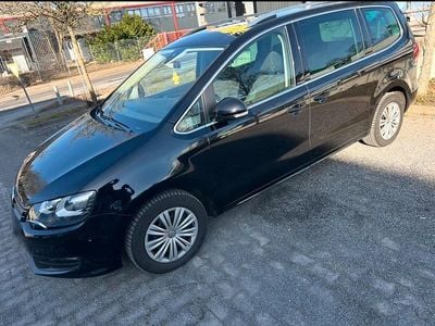 Gebraucht VW Sharan IQ Drive 150 PS (110 kW) 2019 Schwarz Van / Kleinbus