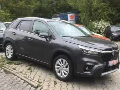 Gebraucht Suzuki SX4 S-Cross Comfort 102 PS (75 kW) 2023 Grau SUV