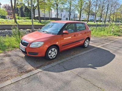 Gebraucht Skoda Fabia Ambiente 86 PS (63 kW) 2007 Orange Limousine