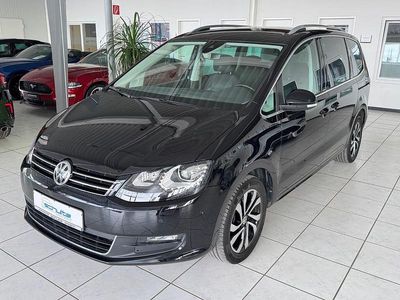Second-hand VW Sharan Active 150 CP (110 kW) 2022 Negru Monovolum