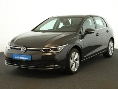 Gebraucht VW Golf Style 150 PS (110 kW) 2024 Uranograu SUV