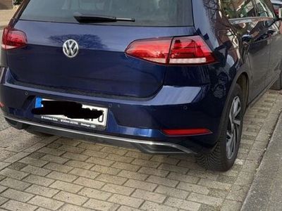 gebraucht VW Golf VII Sound 1.6 TDI 5-Gang