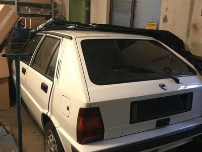 Weiß Gebraucht 1989 Lancia Delta Kleinwagen | 19.000 €