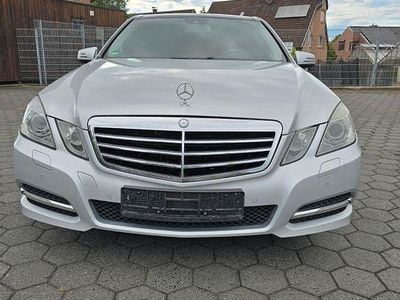 Mercedes E300
