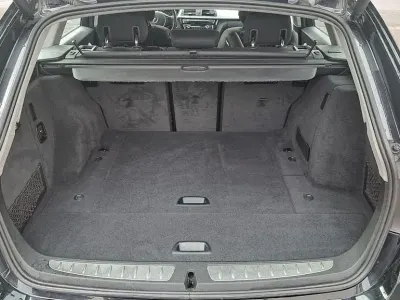 Gebraucht BMW 318 Performance 150 PS (110 kW) 2016 Schwarz Kombi