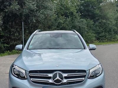 Mercedes GLC220