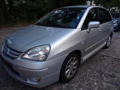 Suzuki Liana