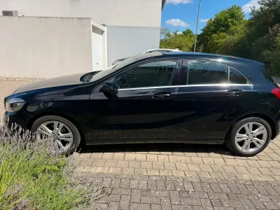 Gebraucht Mercedes A160 102 PS (75 kW) 2016 Schwarz Kleinwagen