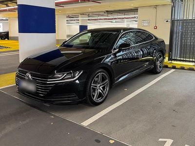 Schwarz Gebraucht 2018 VW Arteon Limousine | 23.500 € (Etwas zu teuer)