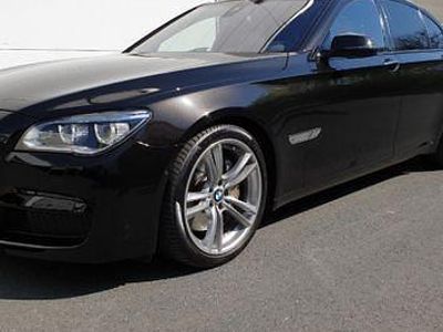 BMW 750