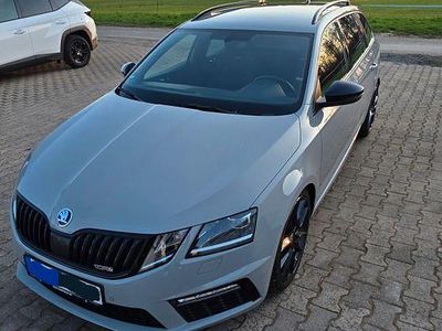 Gebraucht Skoda Octavia RS 184 PS (135 kW) 2018 Grau Kombi
