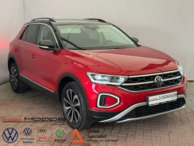 Usata VW T-Roc Style 150 CV (110 kW) 2023 Rosso SUV
